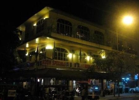 Paddy Rice Hotel Phnom Penh Bagian luar foto