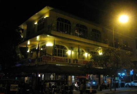 Paddy Rice Hotel Phnom Penh Bagian luar foto